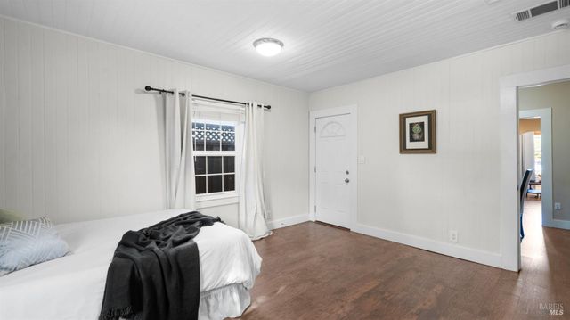 1013 Main St, Suisun City, CA 94585