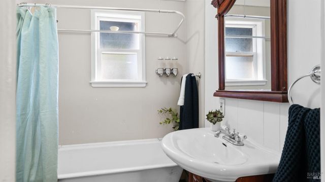 1013 Main St, Suisun City, CA 94585