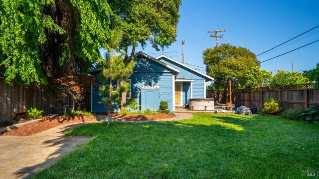 1013 Main St, Suisun City, CA 94585