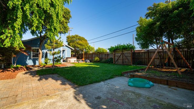 1013 Main St, Suisun City, CA 94585