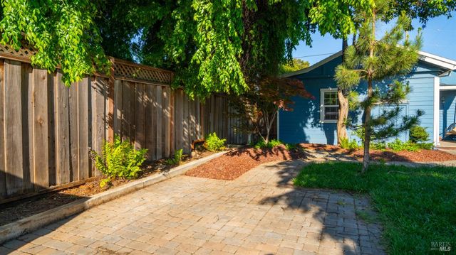 1013 Main St, Suisun City, CA 94585