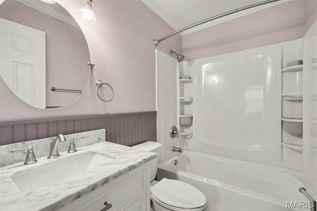 39 Oxbow Road, St Peters, MO 63376