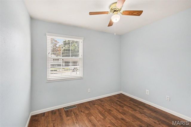 39 Oxbow Road, St Peters, MO 63376