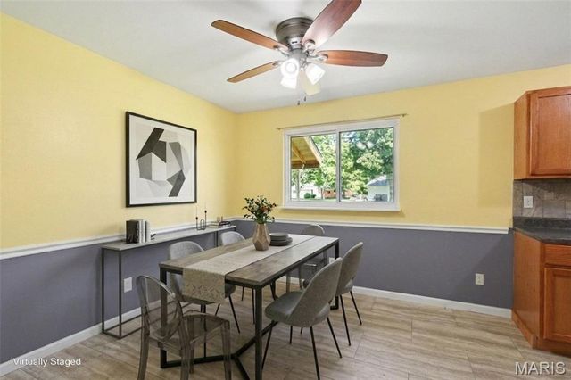 39 Oxbow Road, St Peters, MO 63376