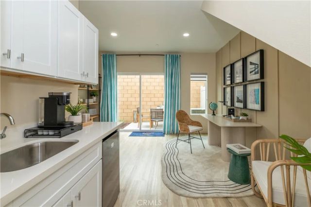 8185 Amerena Way, Fontana, CA 92335