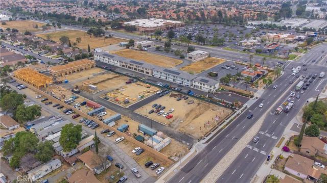 8185 Amerena Way, Fontana, CA 92335