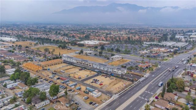 8185 Amerena Way, Fontana, CA 92335