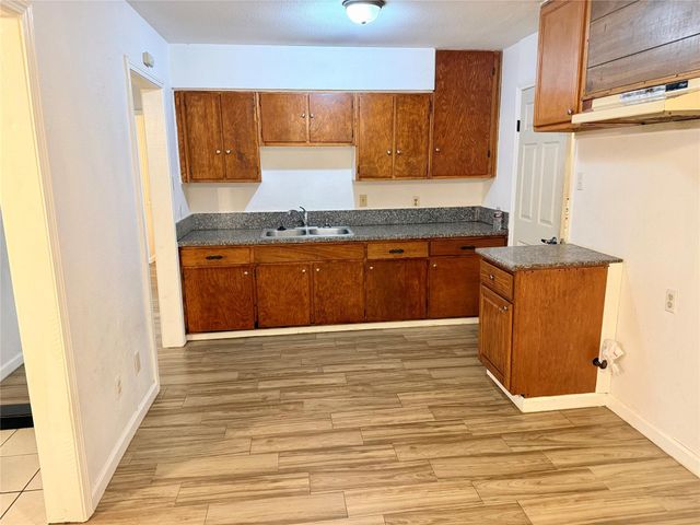 10618 Leitrim Way, Houston, TX 77047