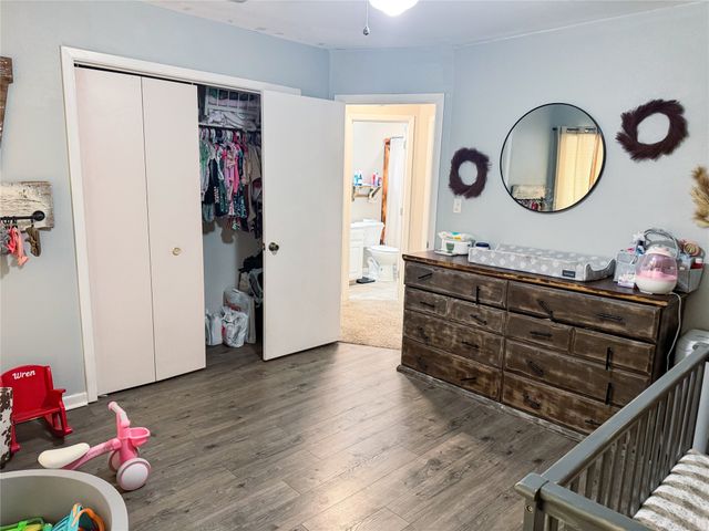 1696 County Road 2954, Alba, TX 75410