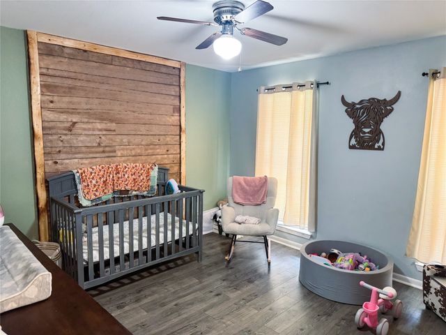 1696 County Road 2954, Alba, TX 75410