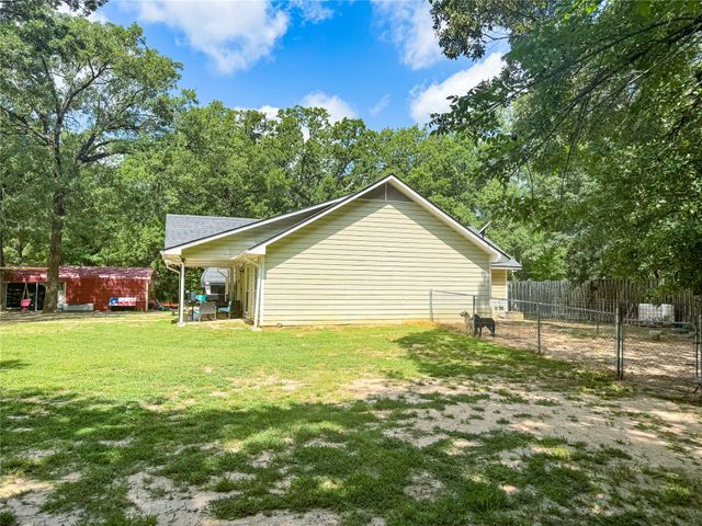 1696 County Road 2954, Alba, TX 75410