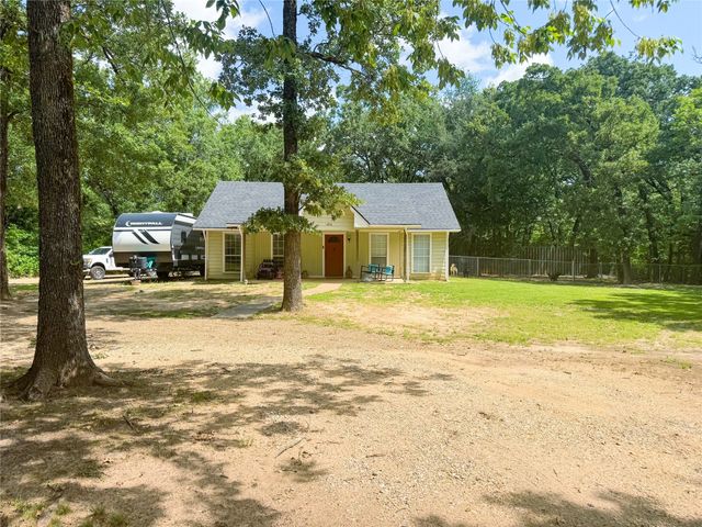 1696 County Road 2954, Alba, TX 75410