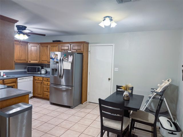 1696 County Road 2954, Alba, TX 75410