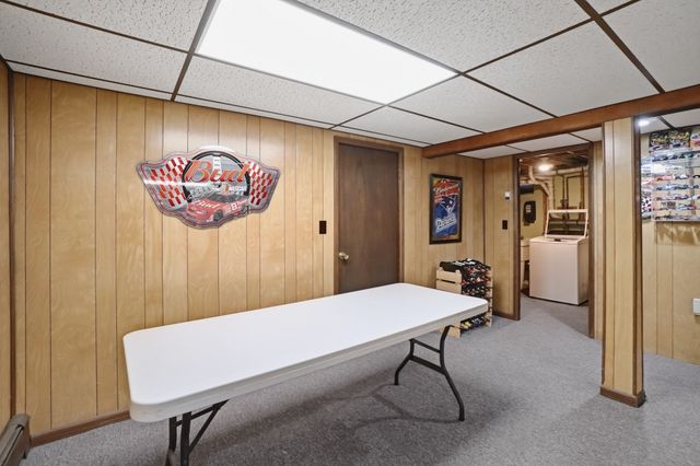28 Sagewood Cir, Attleboro, MA 02703