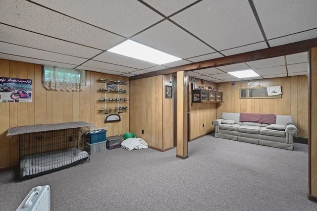 28 Sagewood Cir, Attleboro, MA 02703