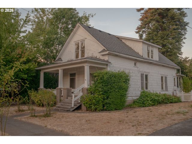5914 N BURRAGE Ave, Portland, OR 97217