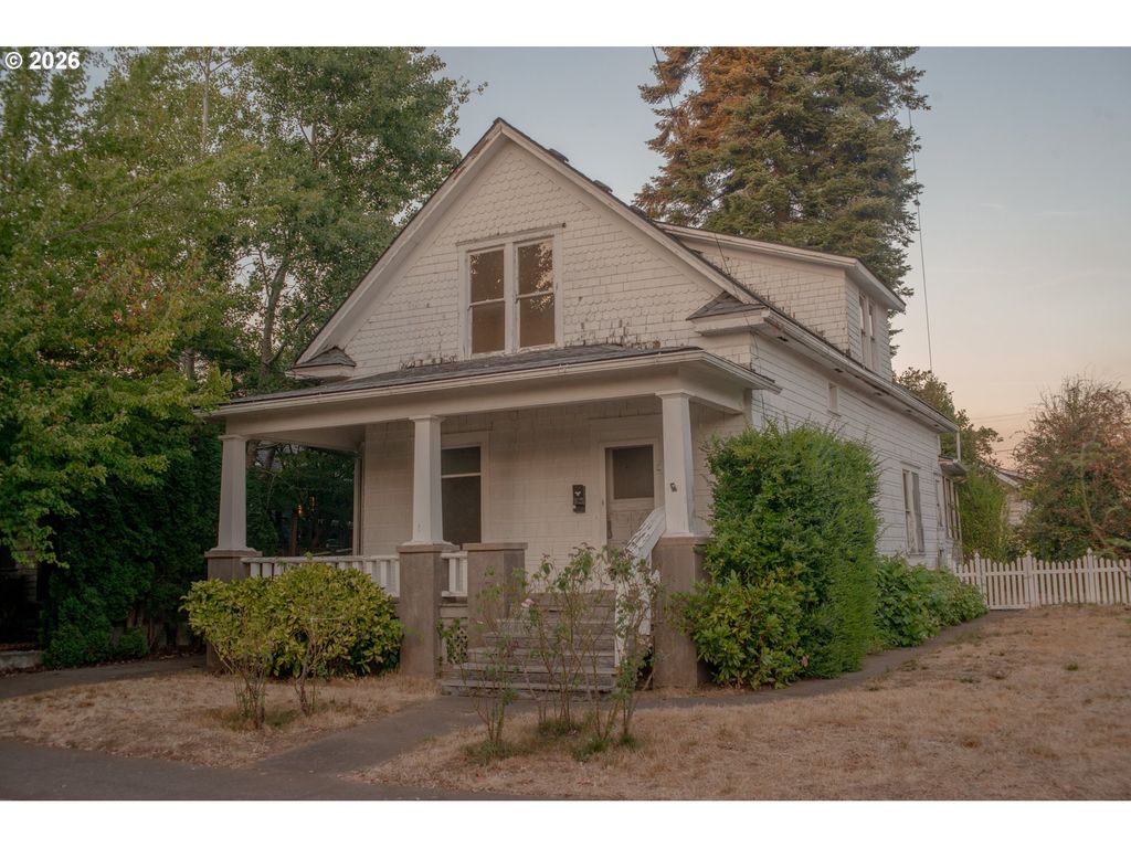 5914 N BURRAGE Ave, Portland, OR 97217
