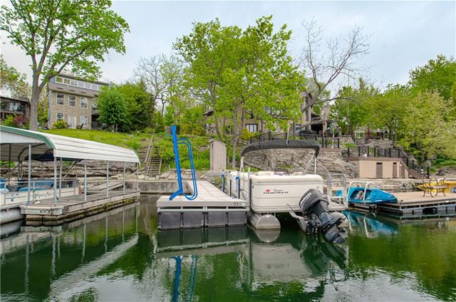 93 R Street, Lake Lotawana, MO 64086