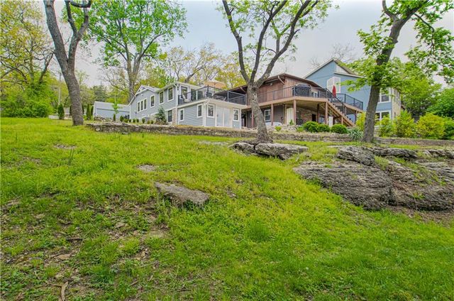 93 R Street, Lake Lotawana, MO 64086