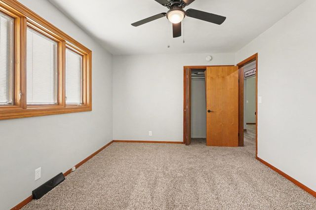 7437 Midland Road, Freeland, MI 48623
