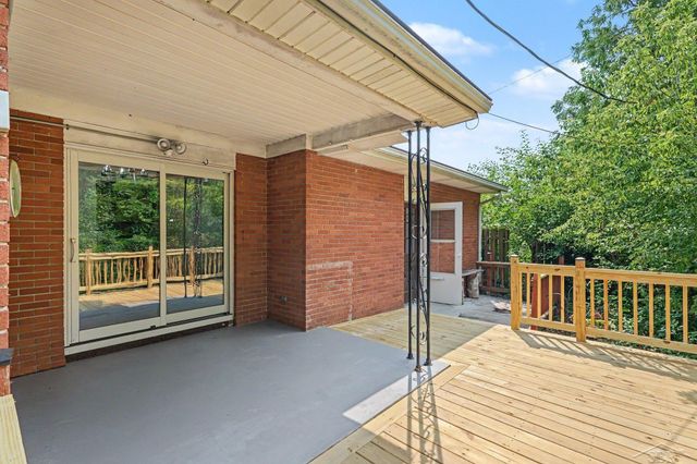 7437 Midland Road, Freeland, MI 48623