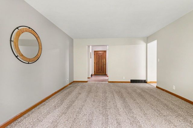 7437 Midland Road, Freeland, MI 48623
