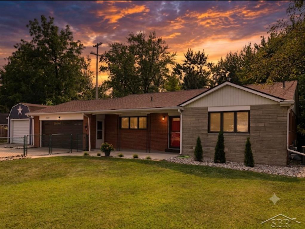 7437 Midland Road, Freeland, MI 48623
