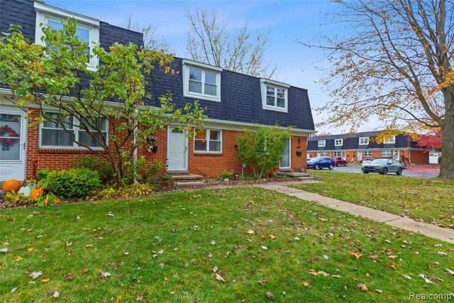 45311 Kensington St., Utica, MI 48317