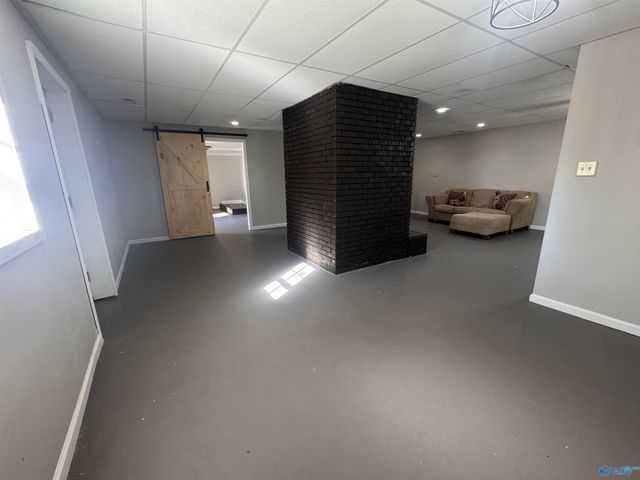 298 Golfview Drive NE, Arab, AL 35016