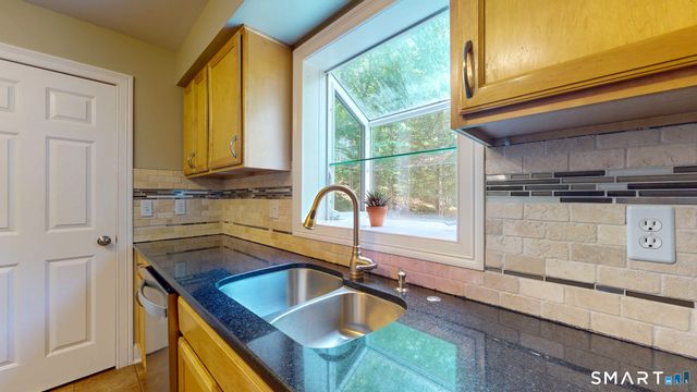 3 Old Acres Road, East Haddam, CT 06469