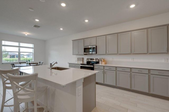 12328 SW Roma Circle, Port St. Lucie, FL 34987