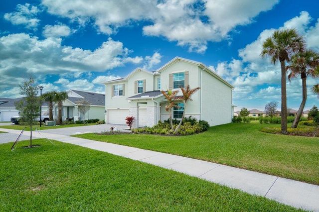 12328 SW Roma Circle, Port St. Lucie, FL 34987