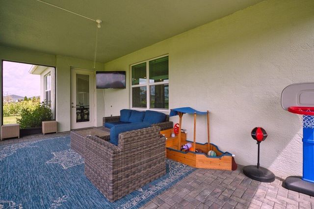 12328 SW Roma Circle, Port St. Lucie, FL 34987