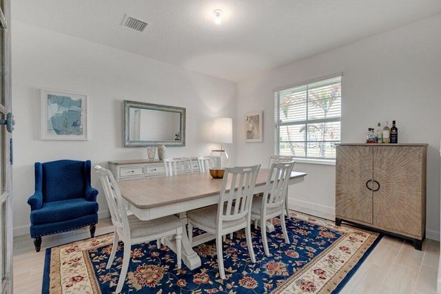 12328 SW Roma Circle, Port St. Lucie, FL 34987
