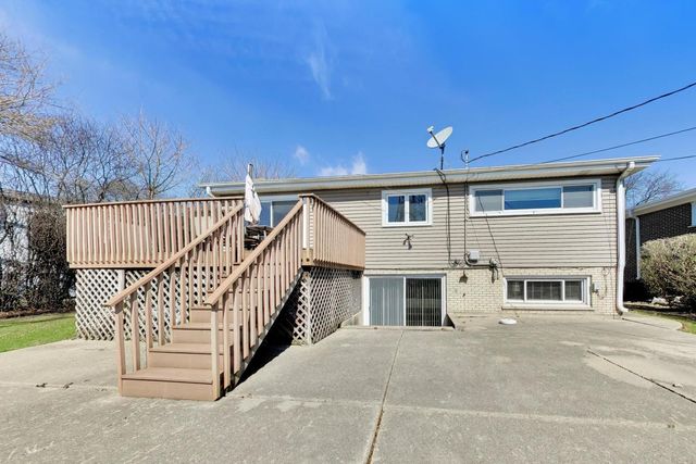 6643 Davis Street, Morton Grove, IL 60053