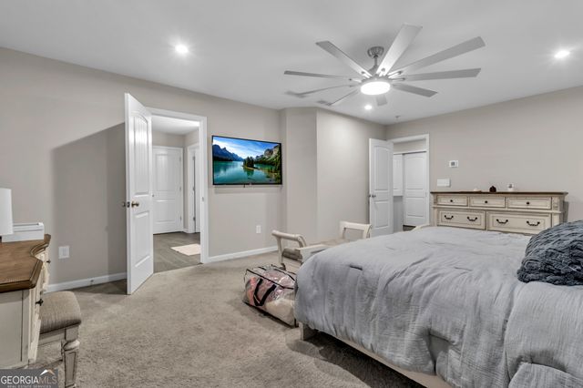 31 Okeechobee Way, Hoschton, GA 30548