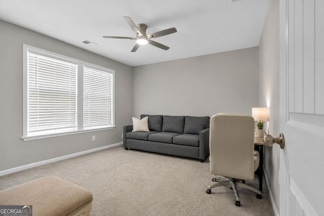 31 Okeechobee Way, Hoschton, GA 30548