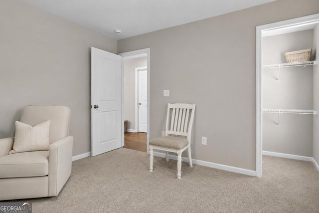31 Okeechobee Way, Hoschton, GA 30548