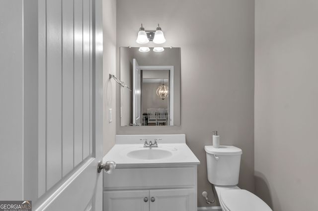 31 Okeechobee Way, Hoschton, GA 30548