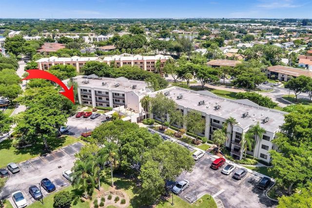 10803 W Clairmont Circle 102, Tamarac, FL 33321
