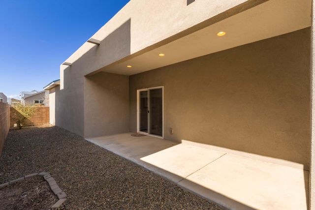 6128 Strand Loop SE, Albuquerque, NM 87106