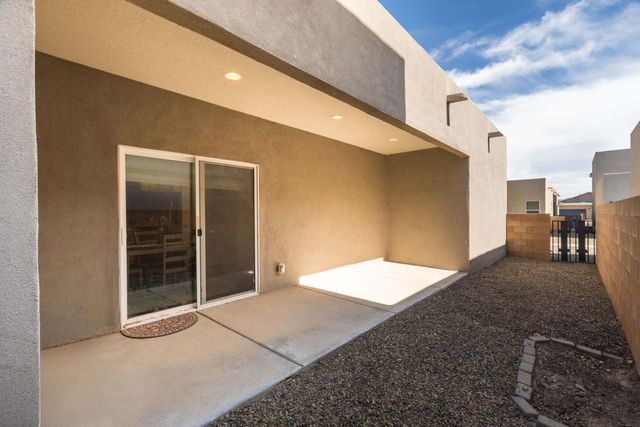 6128 Strand Loop SE, Albuquerque, NM 87106