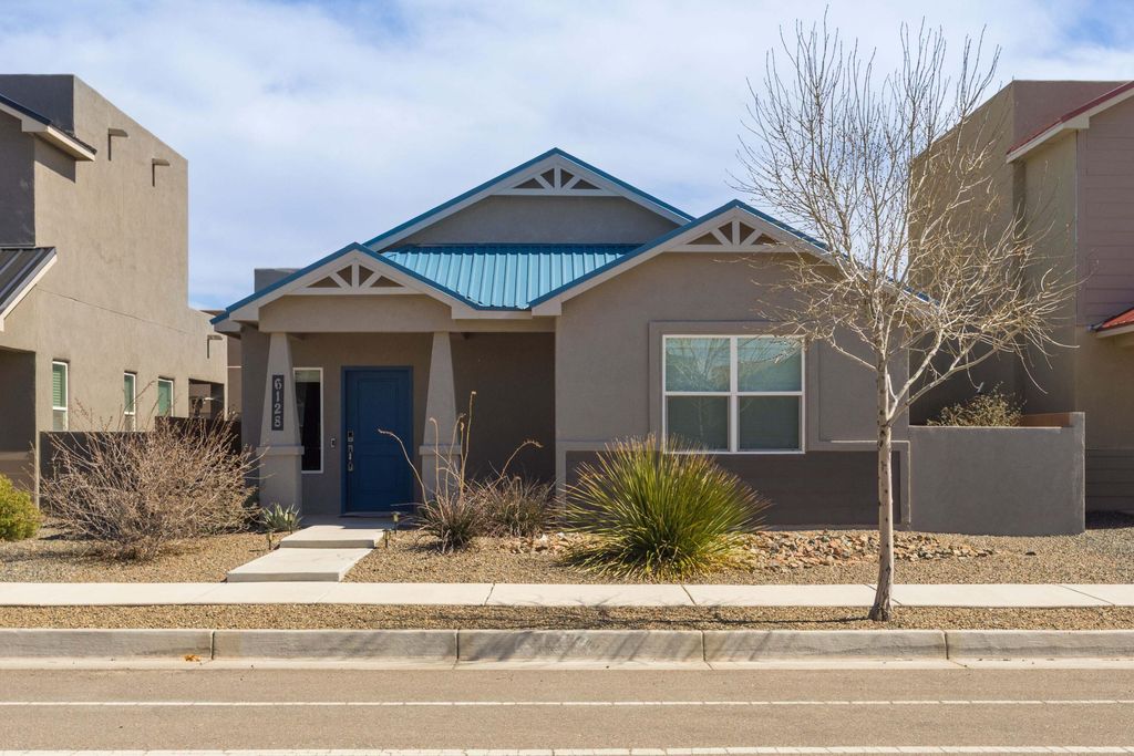 6128 Strand Loop SE, Albuquerque, NM 87106