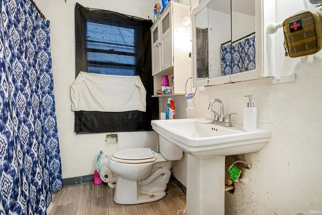 1506 N Huey Street, South Bend, IN 46628