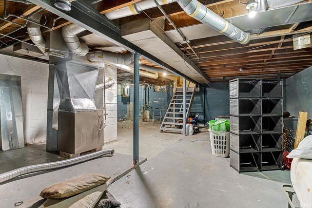 1506 N Huey Street, South Bend, IN 46628