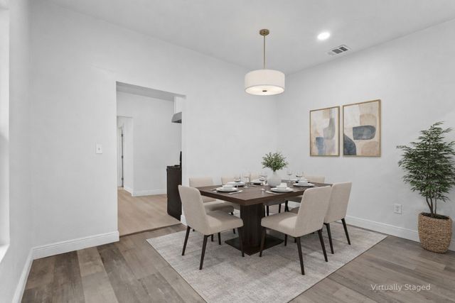 1017 E Washington Street, Paris, TX 75460