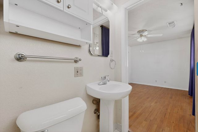 4301 Douglas Macarthur Road NE, Albuquerque, NM 87110