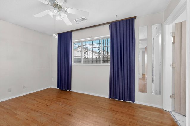 4301 Douglas Macarthur Road NE, Albuquerque, NM 87110