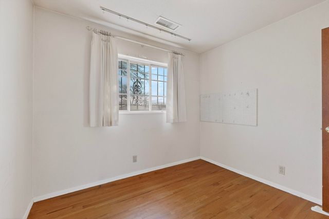 4301 Douglas Macarthur Road NE, Albuquerque, NM 87110