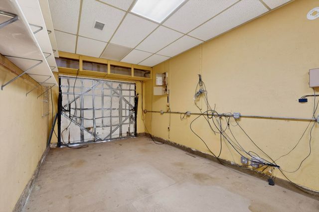 4301 Douglas Macarthur Road NE, Albuquerque, NM 87110